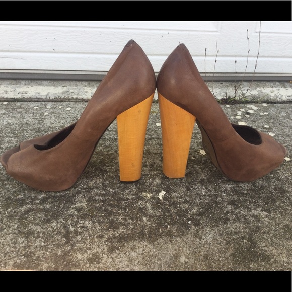 ALDO Brown Peep Toe Platform Wooden Heels size 40 - Picture 5 of 7